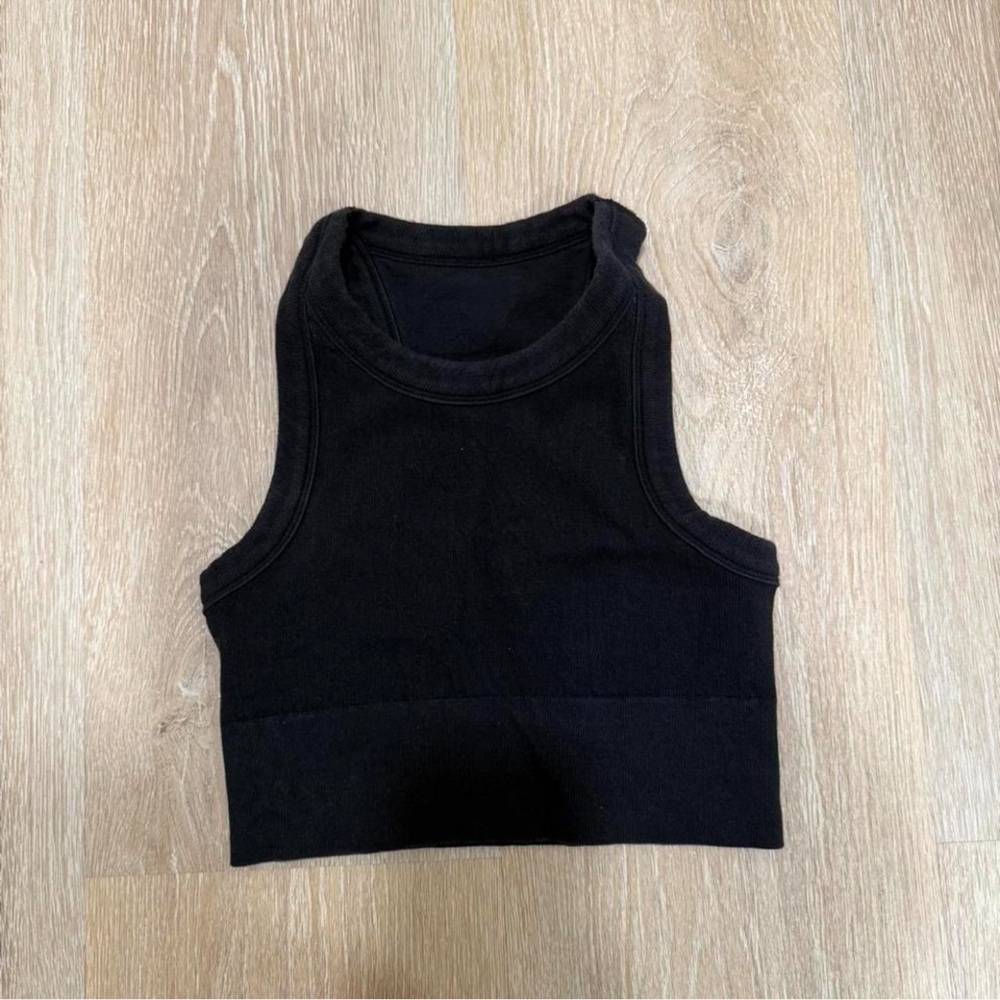 Black Sleeveless Crop Top
